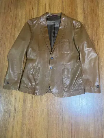 브라운 가죽 블레이저 포켓 부착