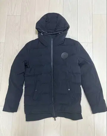 1PIU1UGUALE3 블랙 다운 자켓