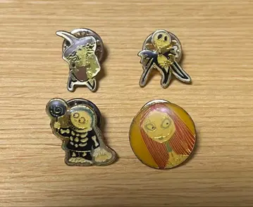 나이트메어 비포 크리스마스 핀 배지 4개 세트