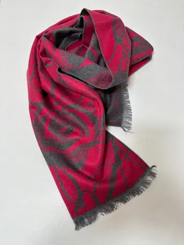 실크 꽃무늬 디자인 머플러