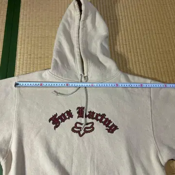 구제 의류 1990년대 Fox Racing 후드 부착 후드티 크림