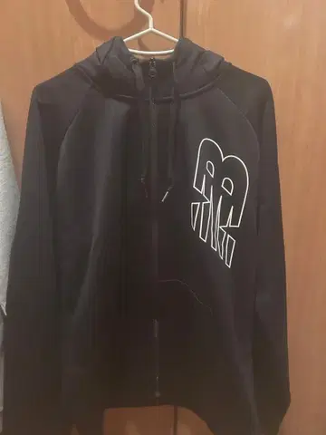 뉴발란스 블랙 후드티 2XL