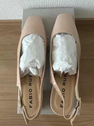 FABIO RUSCONI 베이지 슬링백 샌들