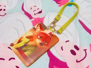 주토피아 닉 와일드 패스 케이스