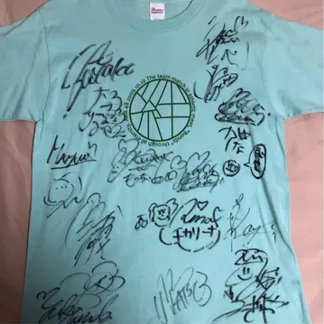 AKB48 사인 포함 T셔츠