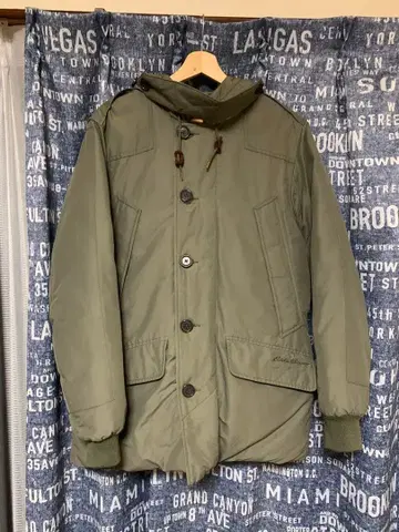 Eddie Bauer 복각판 일출 다운 자켓