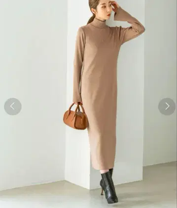 Noble 소우바리I 라인 니트 OP 베이지