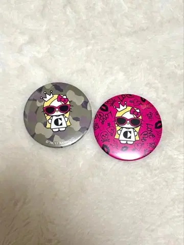 찬미나 x 키티 배지 2개 세트 카모플라쥬 패턴과 핑크