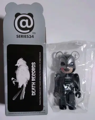 베어브릭 34 호러 PHANTOM