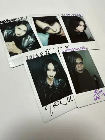 DEXCORE 폴라로이드 5장 2