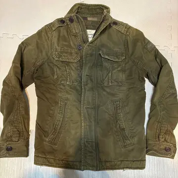 Abercrombie & Fitch Sawtooth 올리브 그린