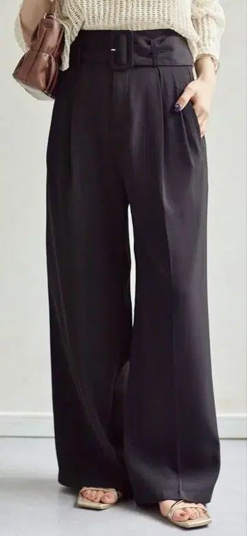 테본 2턱 슬랙스