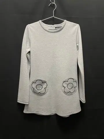 MARY QUANT 꽃 포켓 부착 그레이 긴팔 원피스