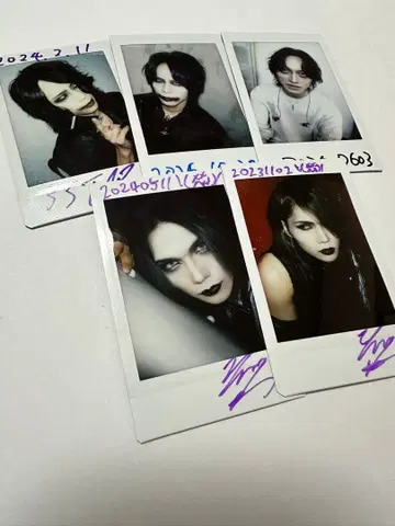 DEXCORE 폴라로이드 5장 4장