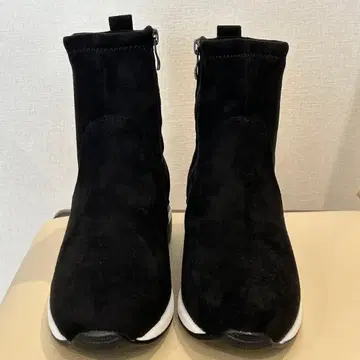 여성용 숏부츠 스웨이드 블랙 mong mong L 사이즈