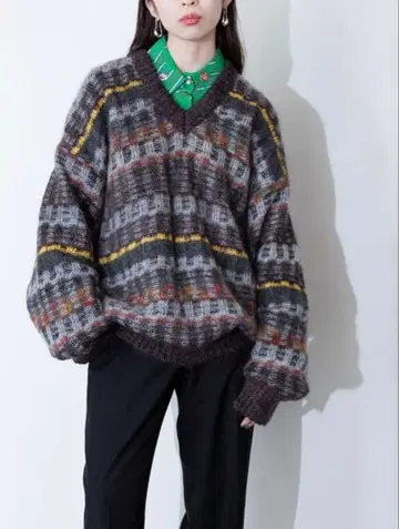 LUIK 지오메트릭 스트라이프 니트/셔츠 세트