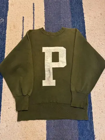 챔피온 리버스 위브 90s 올리브색 백 프린트 M