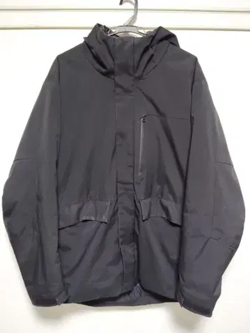 유니클로 하이브리드 다운 파카 블랙 XL