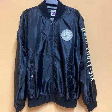 노기자카46 6th year birthday MA-1 점퍼 L 사이즈