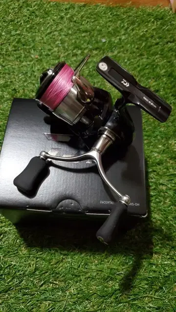 다이와 24 CERTATE FC LT 2500S-DH