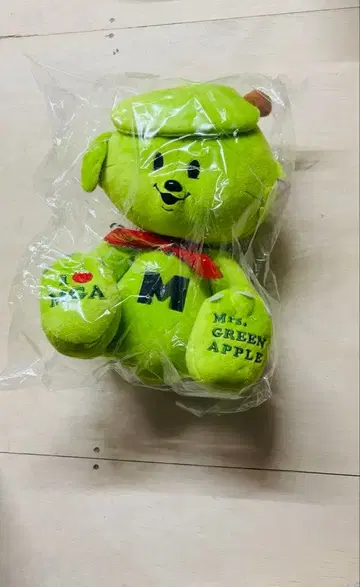 메멜 미세스 그린애플 Mrs GREEN APPLE 봉제 인형