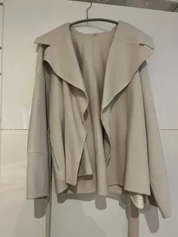 프레이 아이디 숏 리버 코트 아이보리