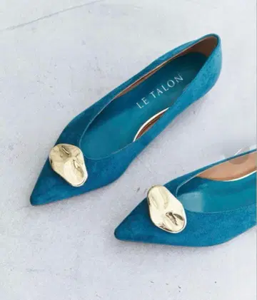 새상품급 LE TALON 루탈론 포인트 메탈 모티브 플랫 24cm