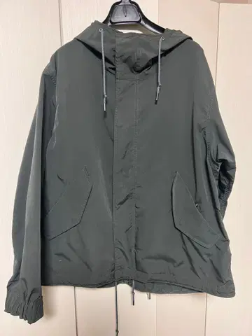 숏 모즈 후드티