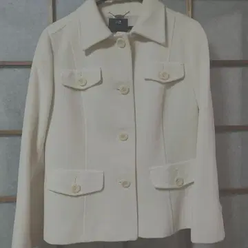 아이보리 테일러드 자켓 사이즈 46