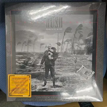 러쉬의 CDBOX [ 파머넌트 웨이브스 ] 40주년 디럭스 에디션.