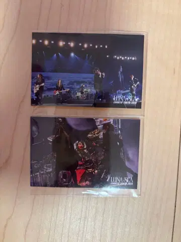 LUNATIC FEST. CAFE 한정판 배포 랜덤 스티커 2종 세트