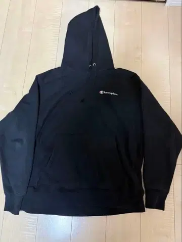 Champion 블랙 후드티 후드 부착