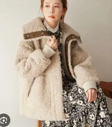 컬리 페이크 퍼 빅 칼라 블루종 베이지 새상품급