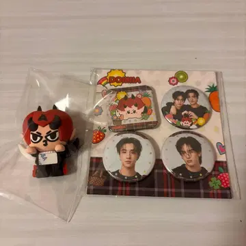 GMMTV FANIVAL PerthSanta pinset