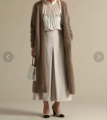 [ 새상품급 ] Tiara 라쿤 사이드 슬릿 롱 가디건 울 100%