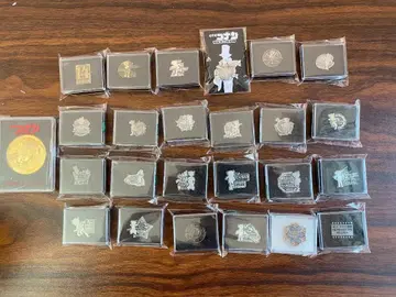 명탐정 코난 극장판 핀 배지 영화 핀즈