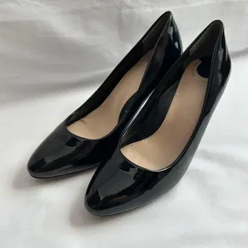 RANDA 런 가능 슬림 레그 펌프스 에나멜 펌프스 블랙 23.5cm