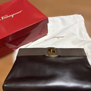 Ferragamo 브라운 가죽 숄더백