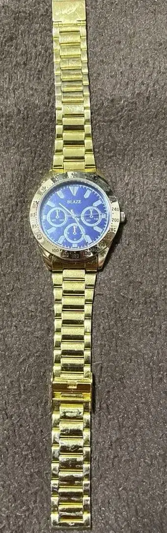 골드 아날로그 쿼츠 손목시계