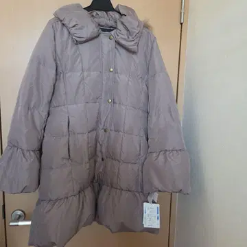 후드 부착 프릴 소매 다운 자켓 그레이