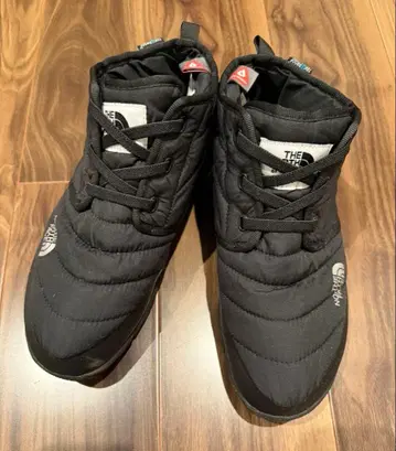 THE NORTH FACE 스니커즈