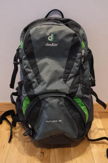 deuter FUTURA 28 백팩 그레이/그린