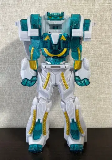 넘버원 전대 고쥬우쟈 DX 구데반