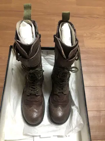 브라운 가죽 미들 부츠