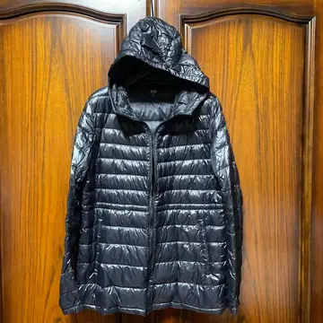 UNIQLO 후드 부착 블랙 다운 자켓 XL