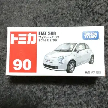 토미카 피아트 500