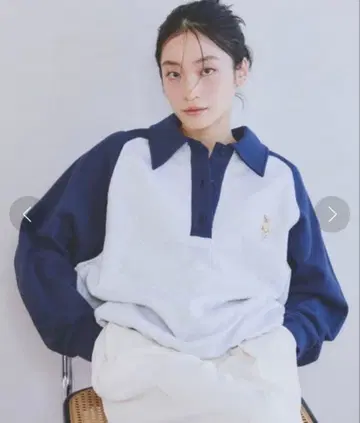 릴리 브라운 폴로 맨투맨