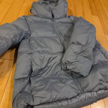 유니클로 울트라 라이트 다운 S