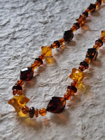 앰버 목걸이 코냑