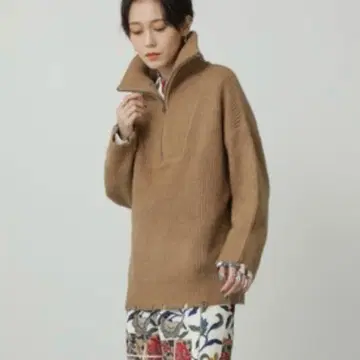 새상품급 ROSE BUD 로즈버드 지퍼 니트 스웨터 하이넥